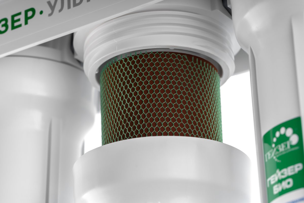 Проточный питьевой фильтр Гейзер Ультра Био 411 (66026)